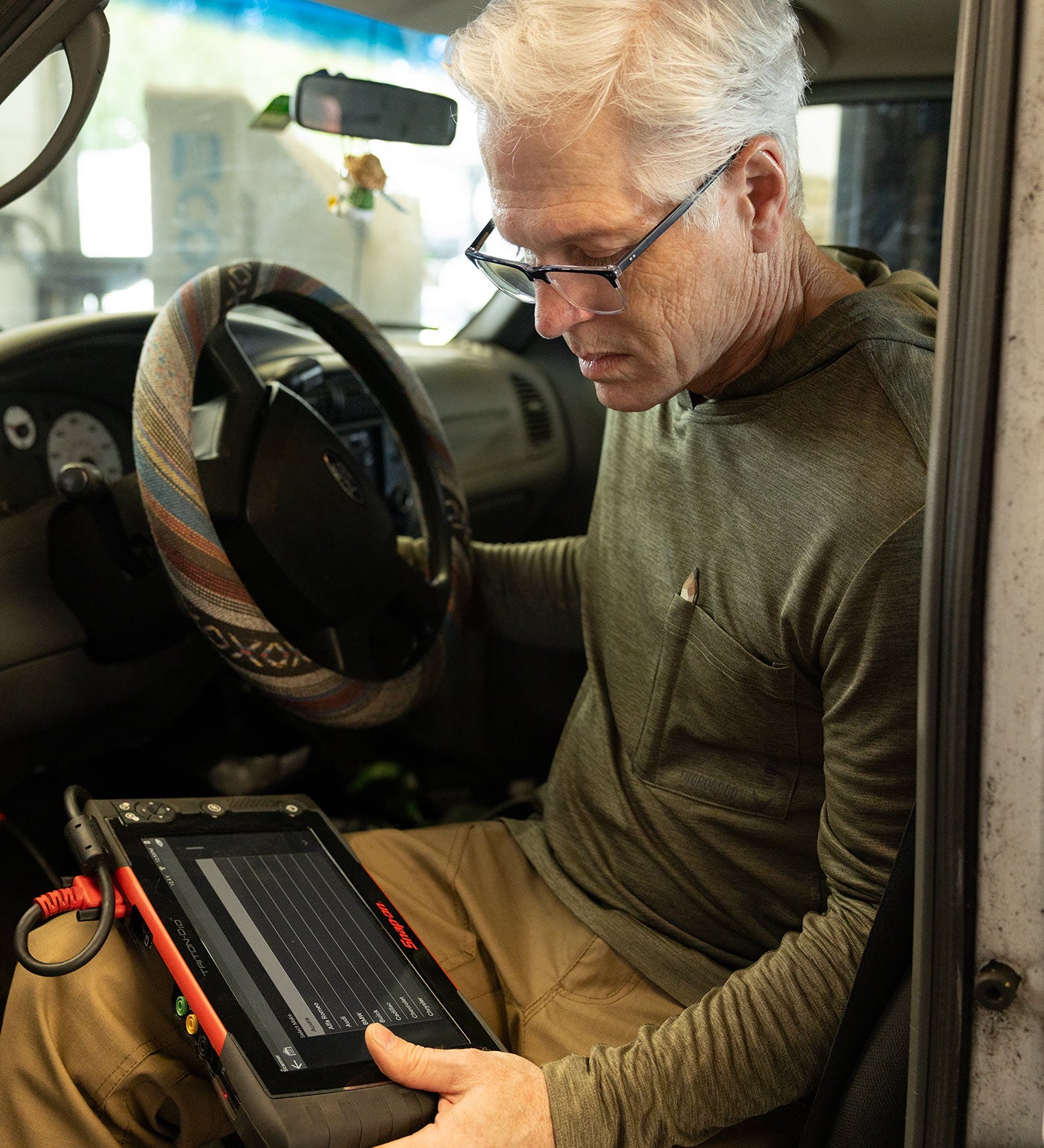 #color_Olive Night Heather