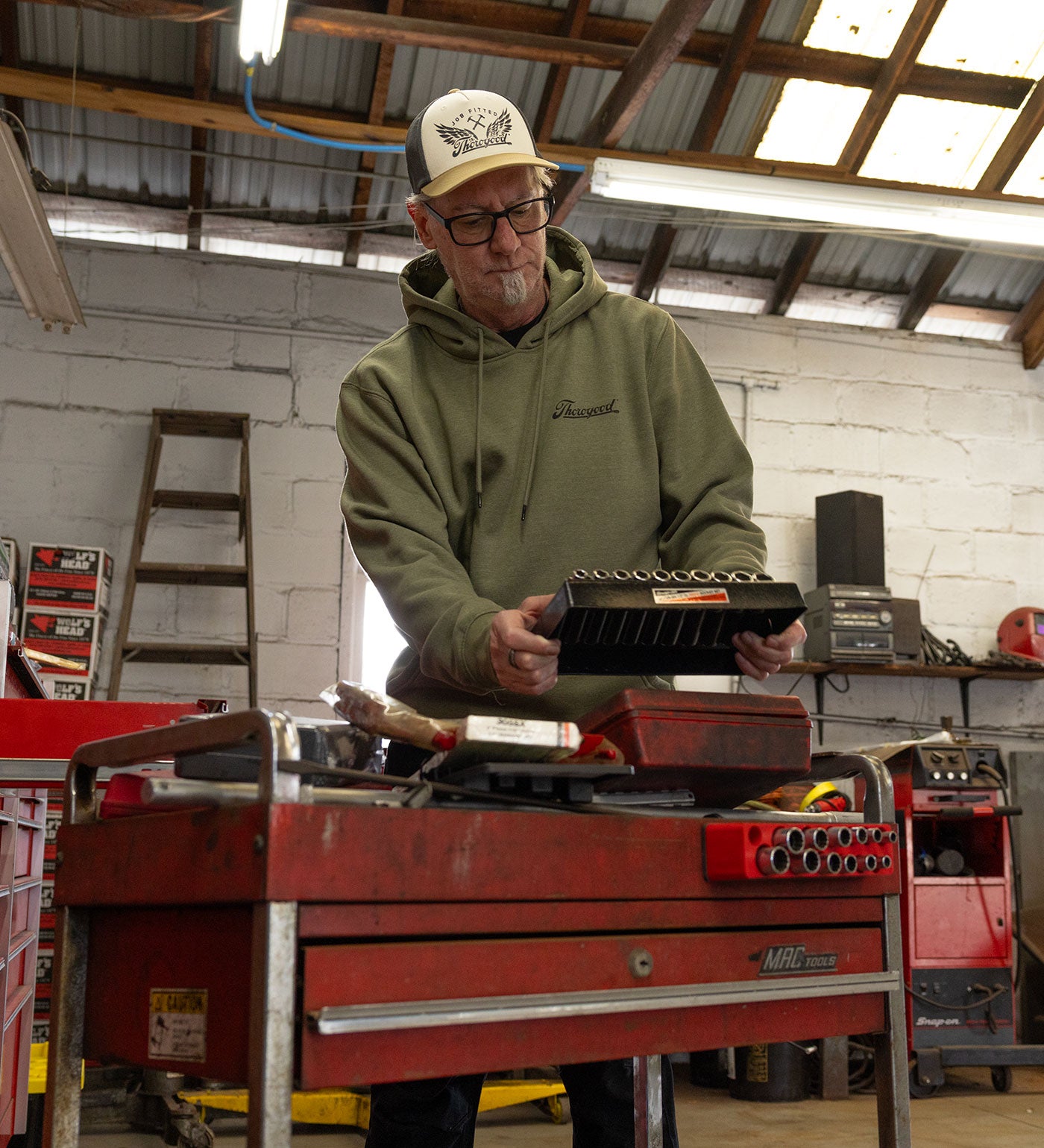 Thorogood Vintage Classic Logo Pullover Hooded Sweatshirt